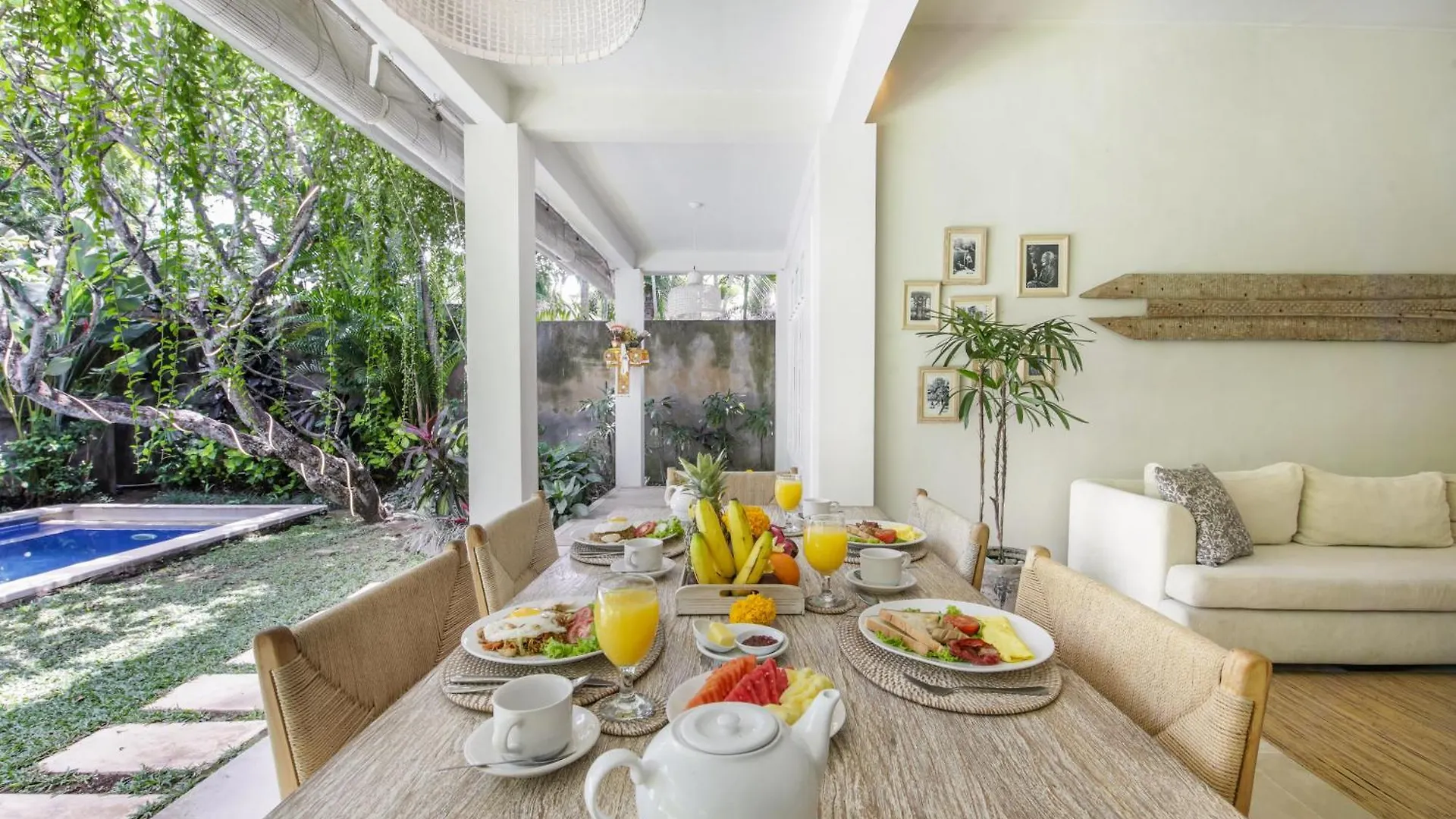Villa Lodek Deluxe Seminyak