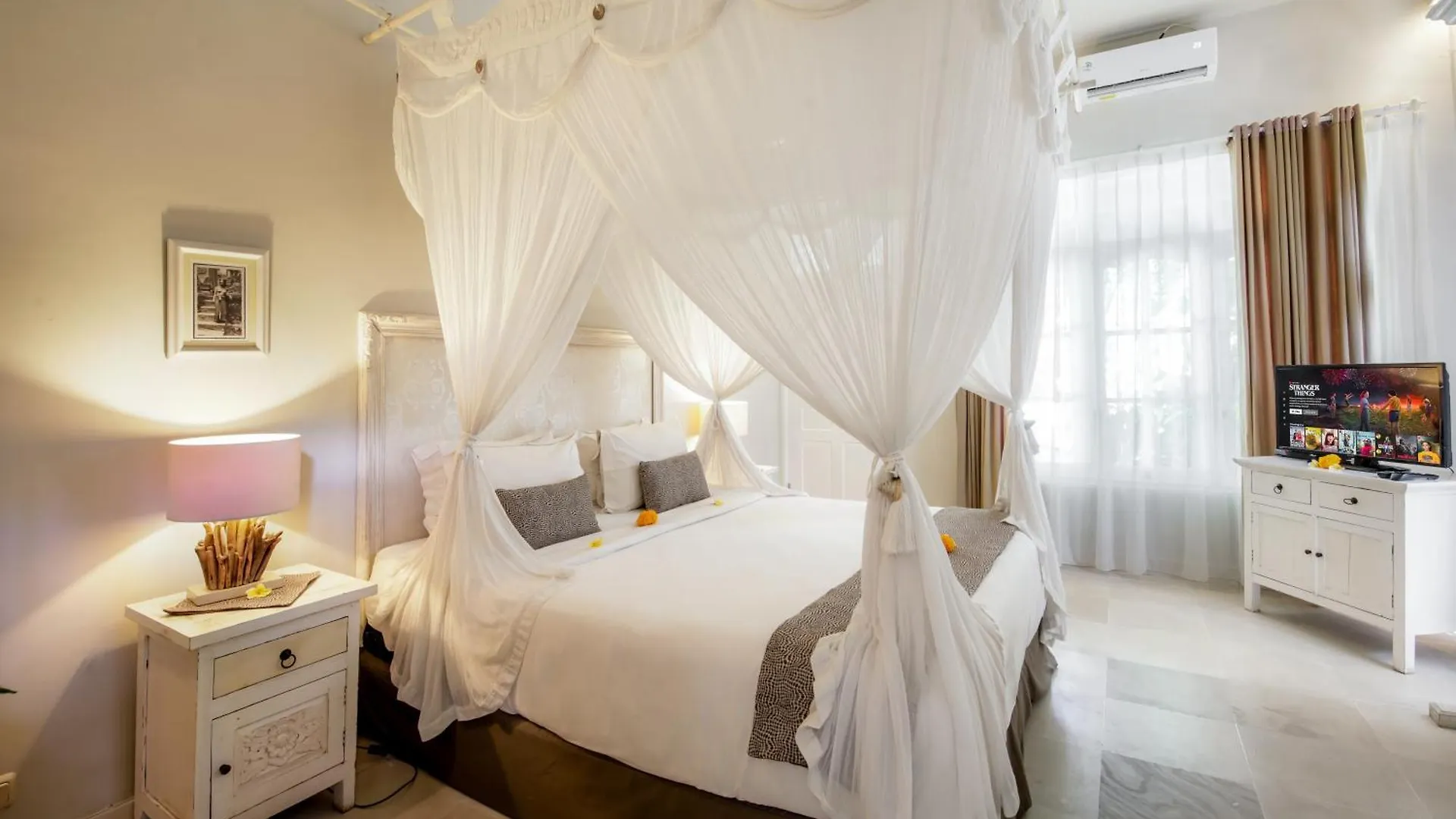 Villa Lodek Deluxe Seminyak  Seminyak (Bali)